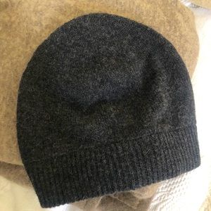 Cashmere knit beanie Barneys New York